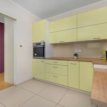 Rodzinny Z Dwiema Sypialniami I Balkonem We Wroclawiu By Renters Apartman Wrocław